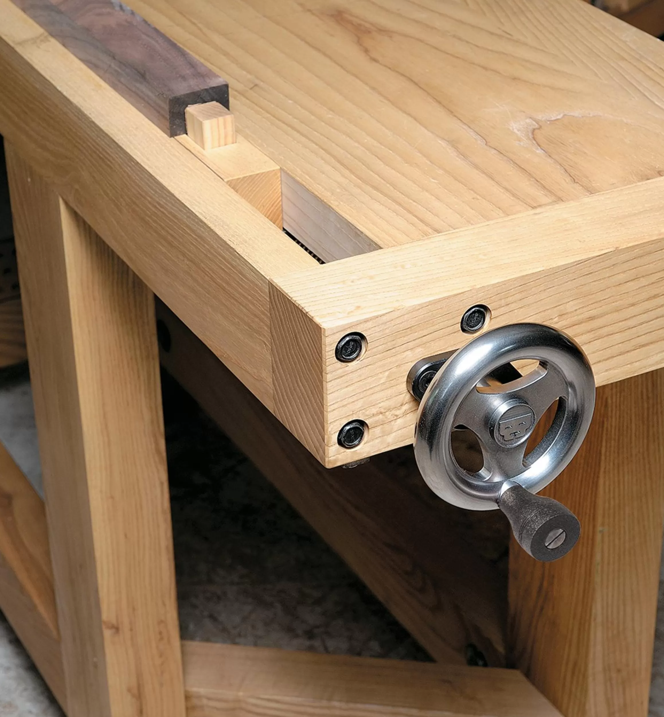 Lee Valley Benchcrafted Tail Vise Hardware