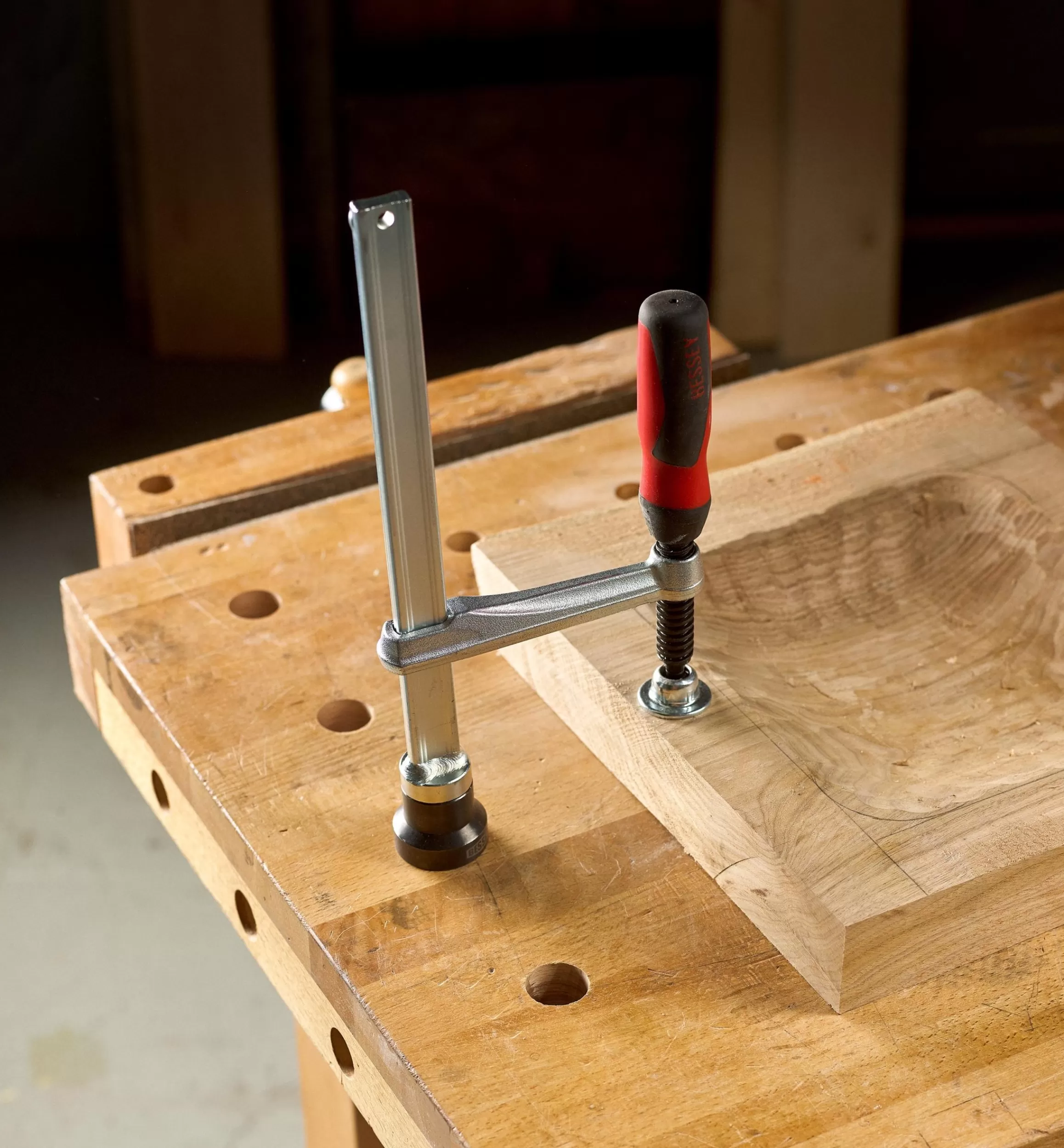 Lee Valley Bessey Hold-Down Clamp, Straight Handle