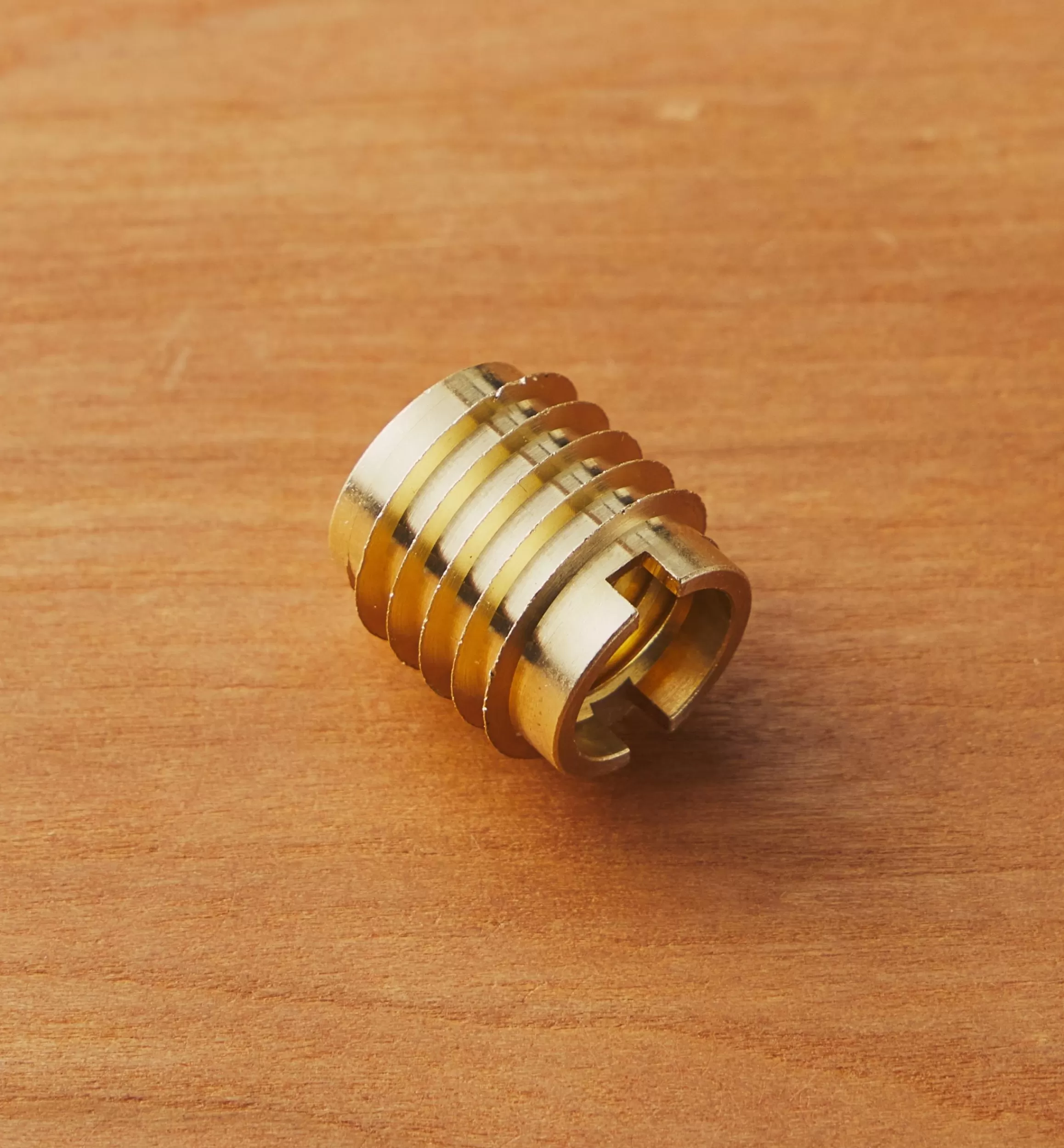 Lee Valley 3/8-16 Brass Knife-Edge Insert Nut