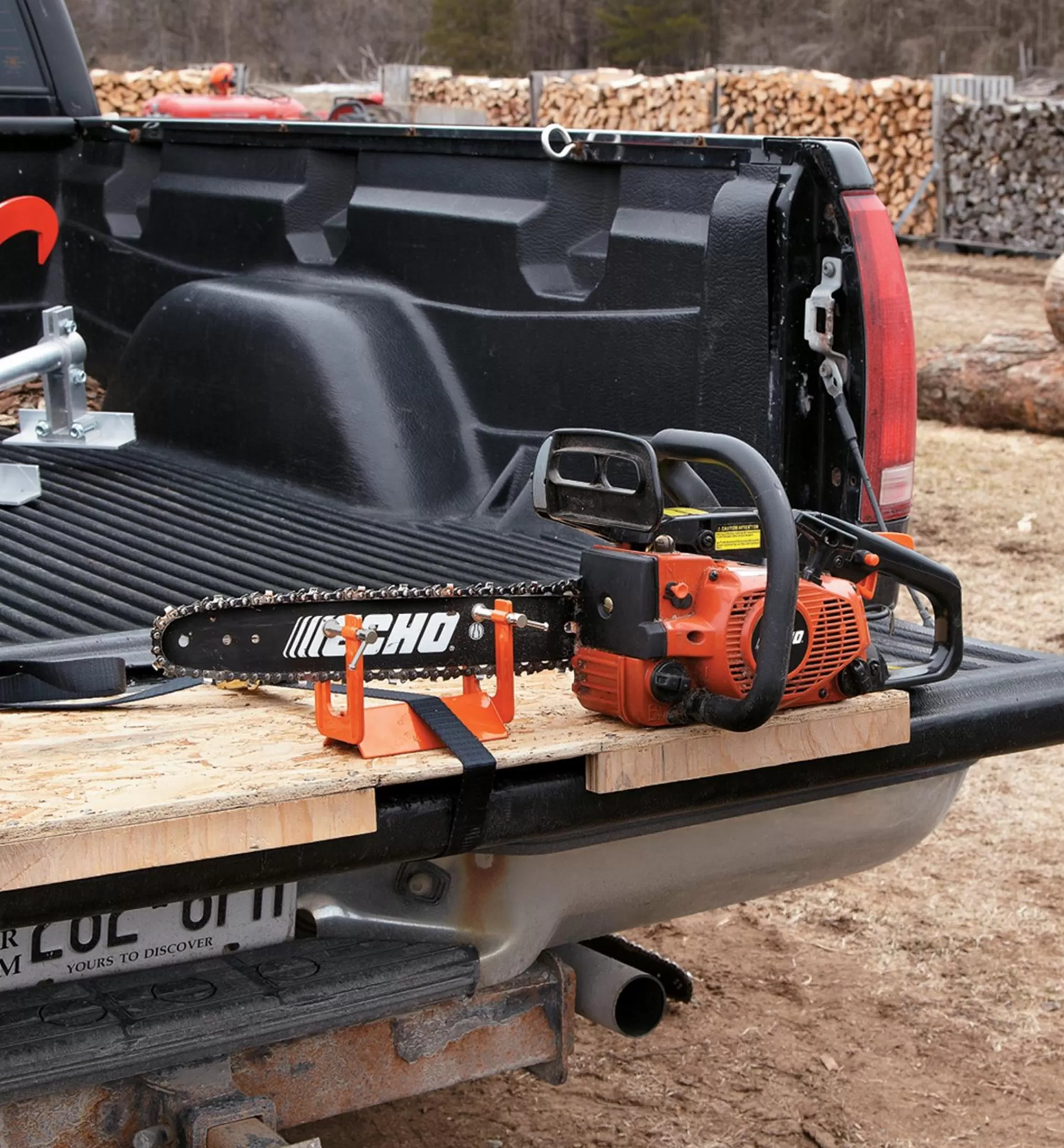 Lee Valley Chain-Saw Filing Vise