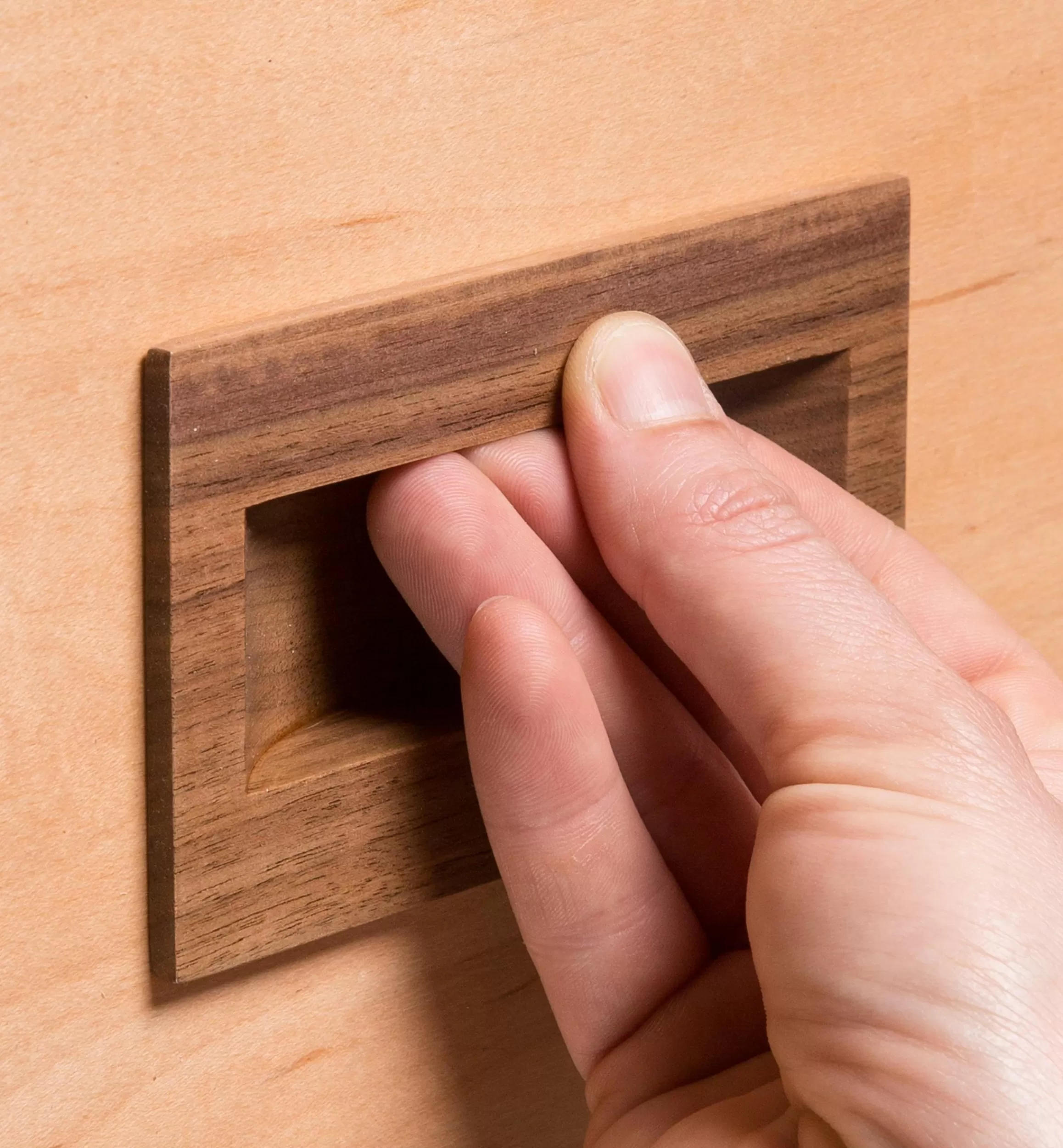 Lee Valley Danish Walnut Inset Pull