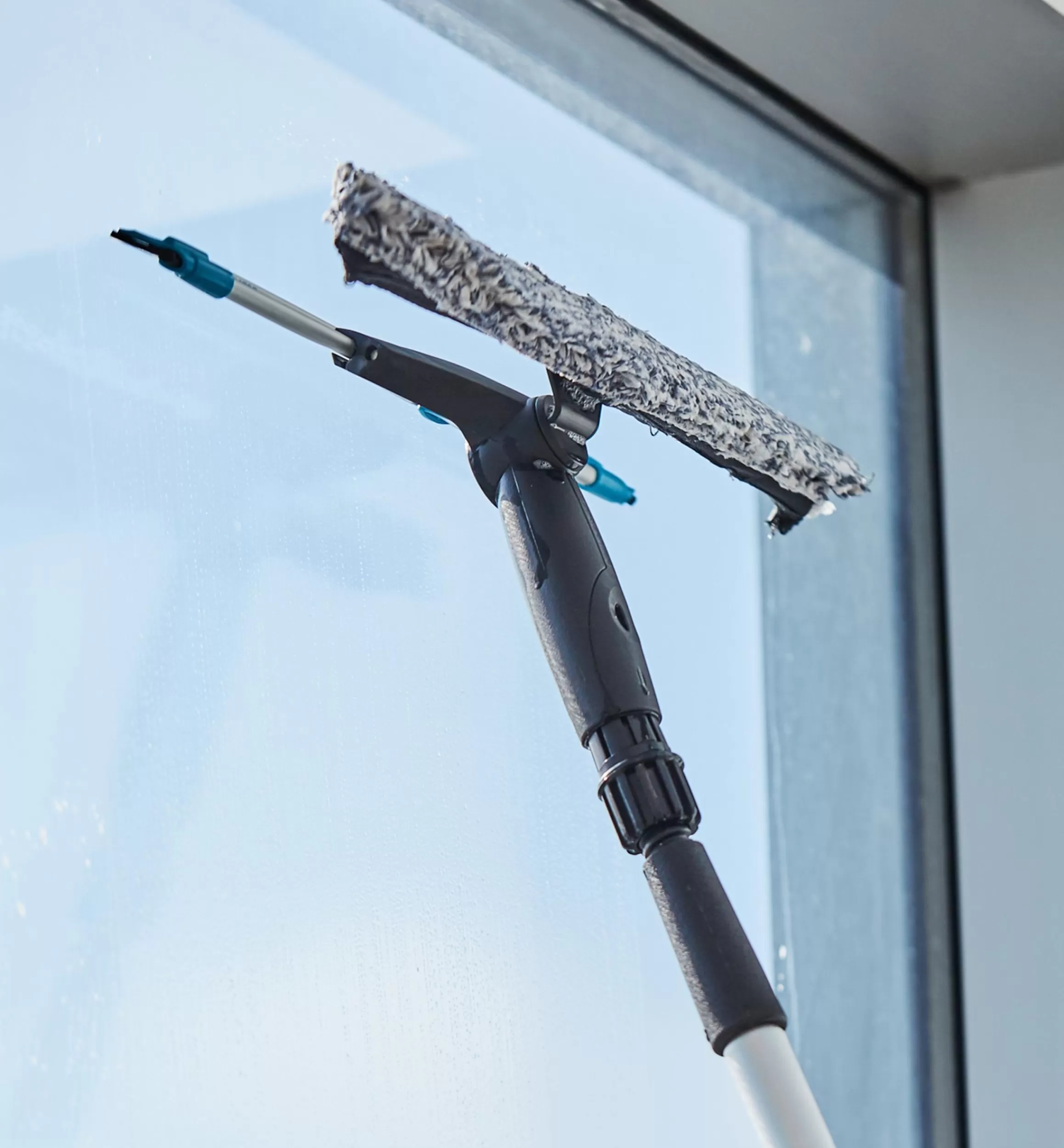 Lee Valley Dual-Head Window-Washing Set