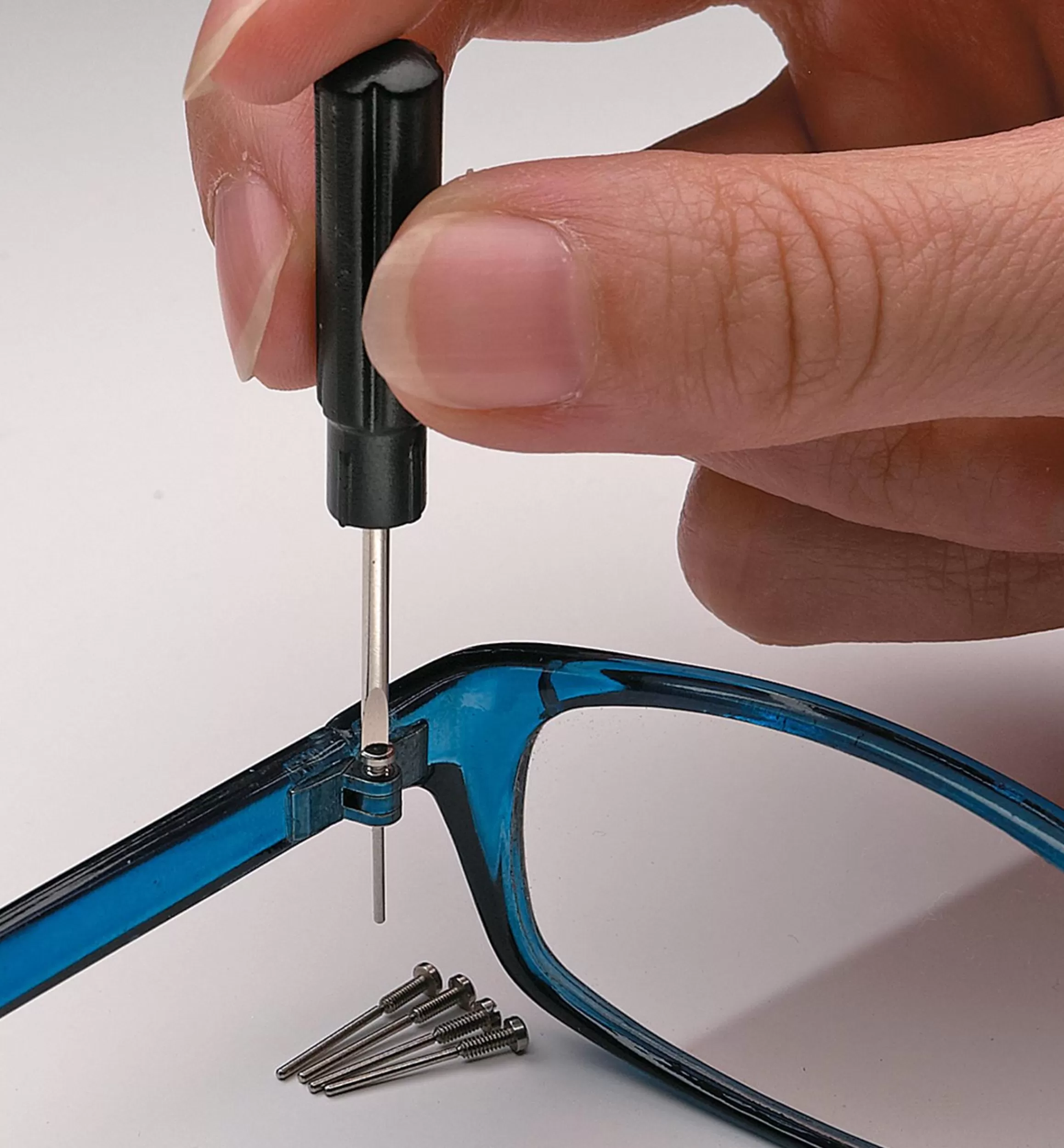 Lee Valley Eyeglass Repair Kit