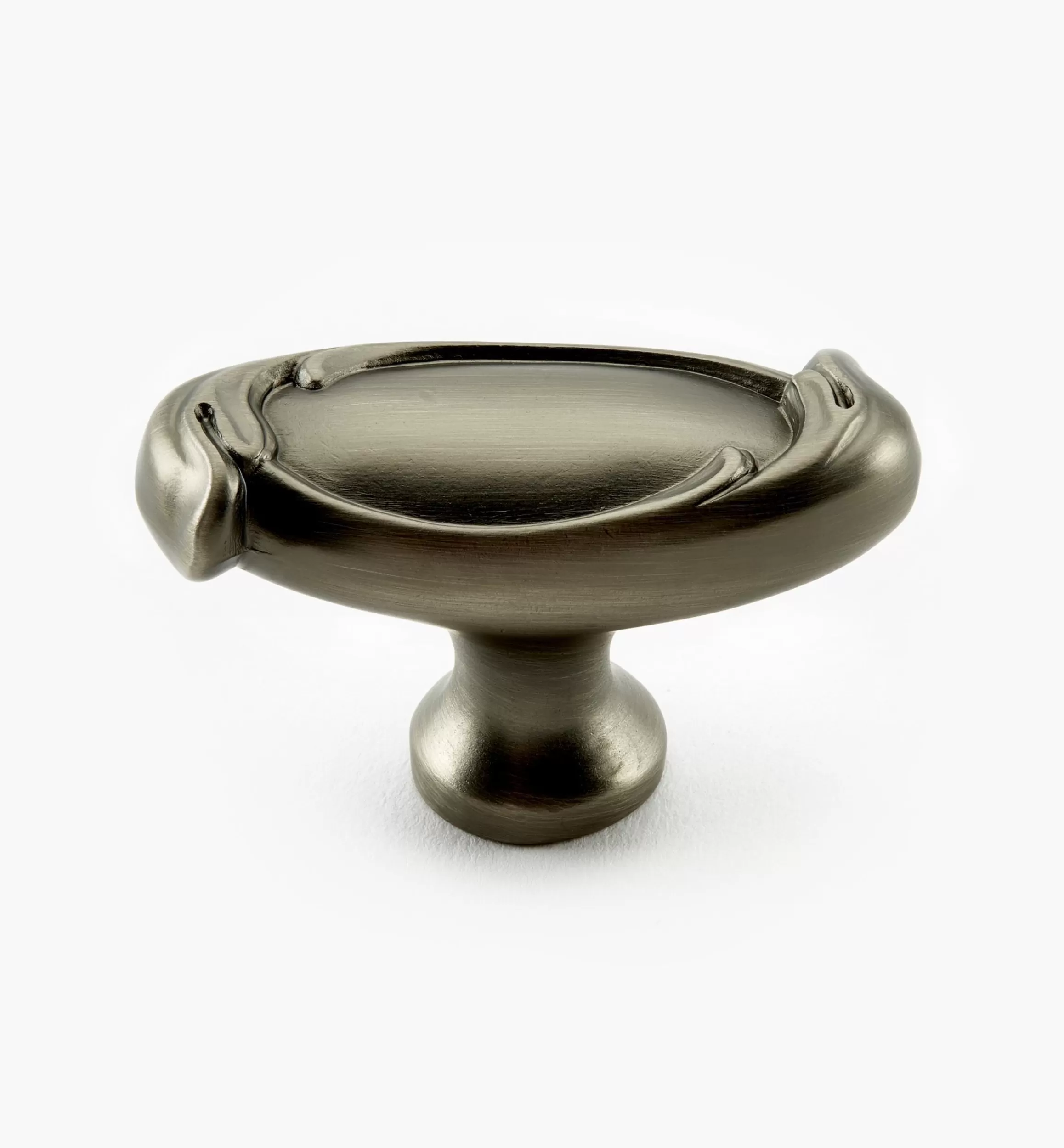 Lee Valley French Farm Oval Knob