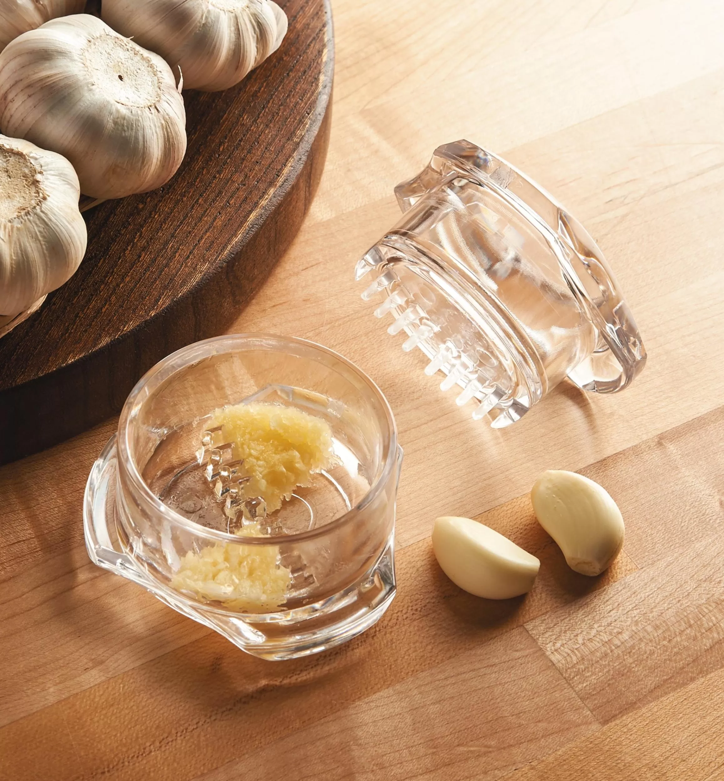 Lee Valley Garlic Mincer