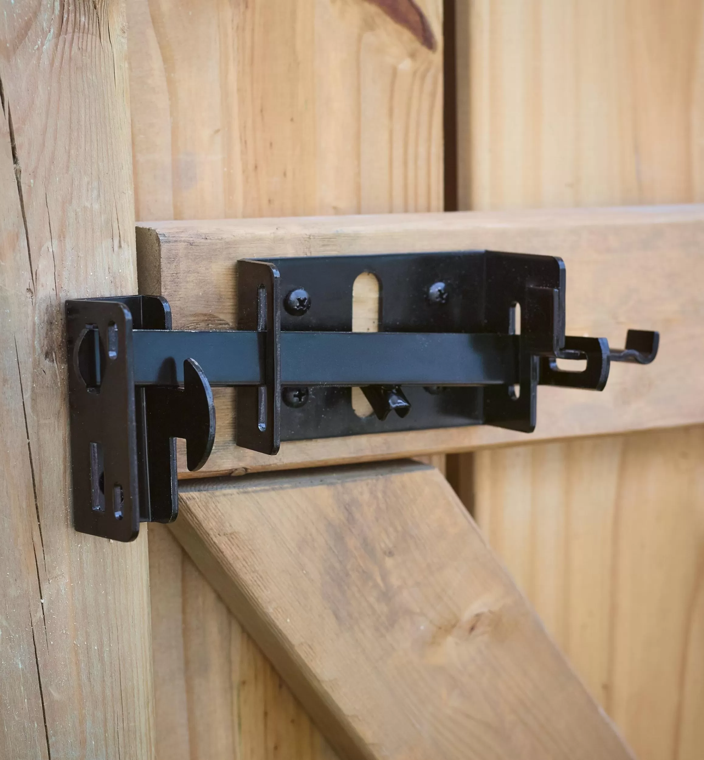 Lee Valley Gate Thumb Latch & Handle