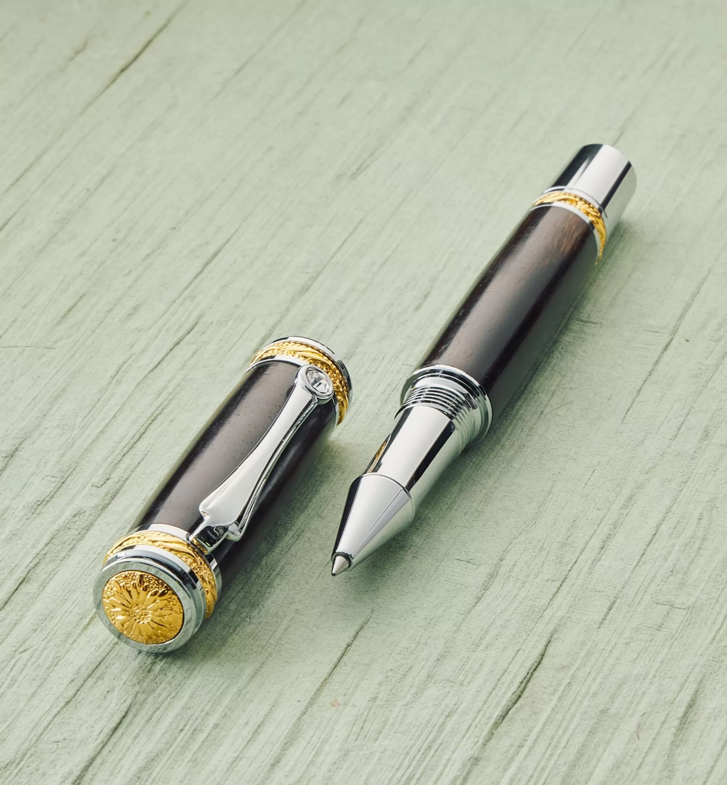 Lee Valley Majestic Rollerball Pen Hardware
