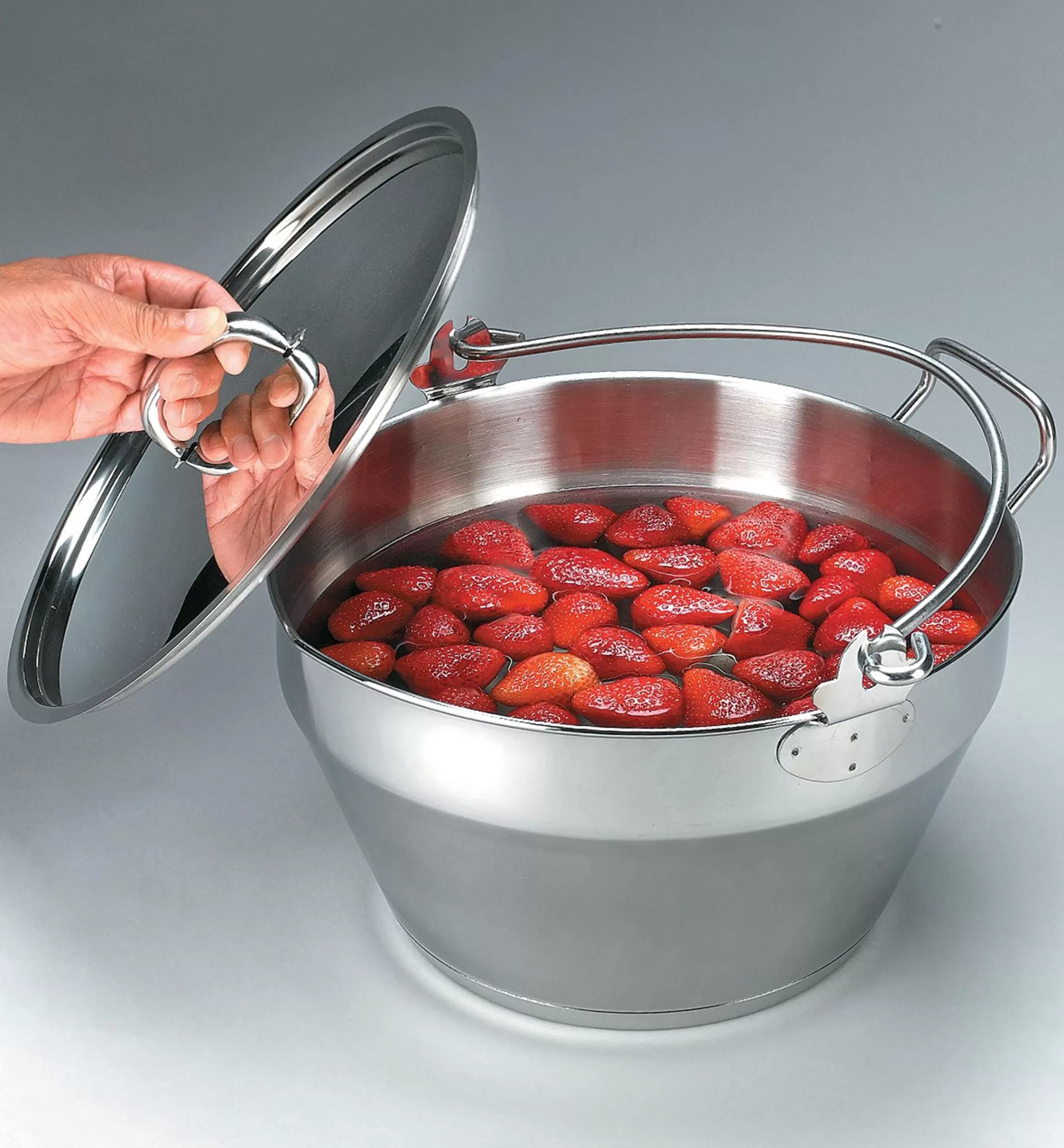 Lee Valley Maslin Pan With Lid