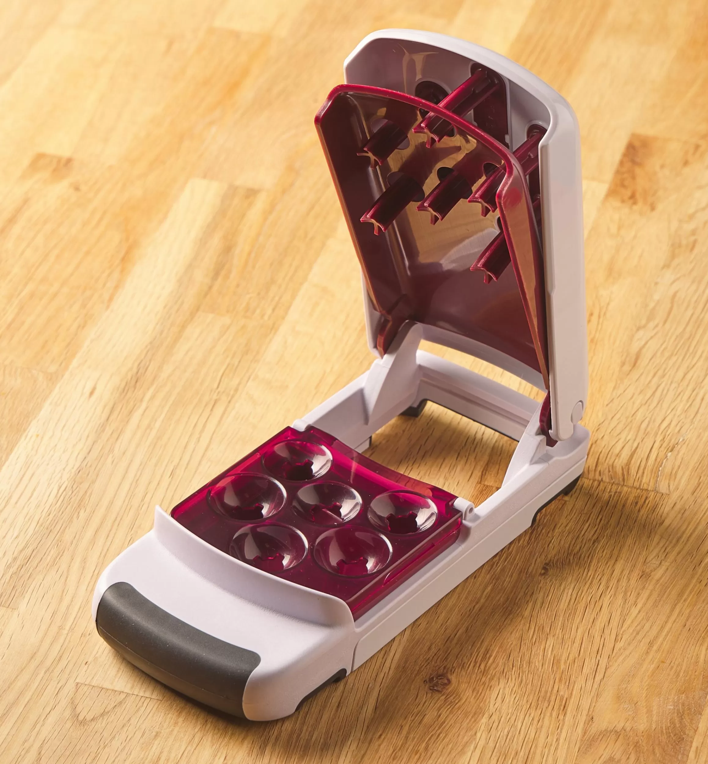Lee Valley Multi-Cherry Pitter