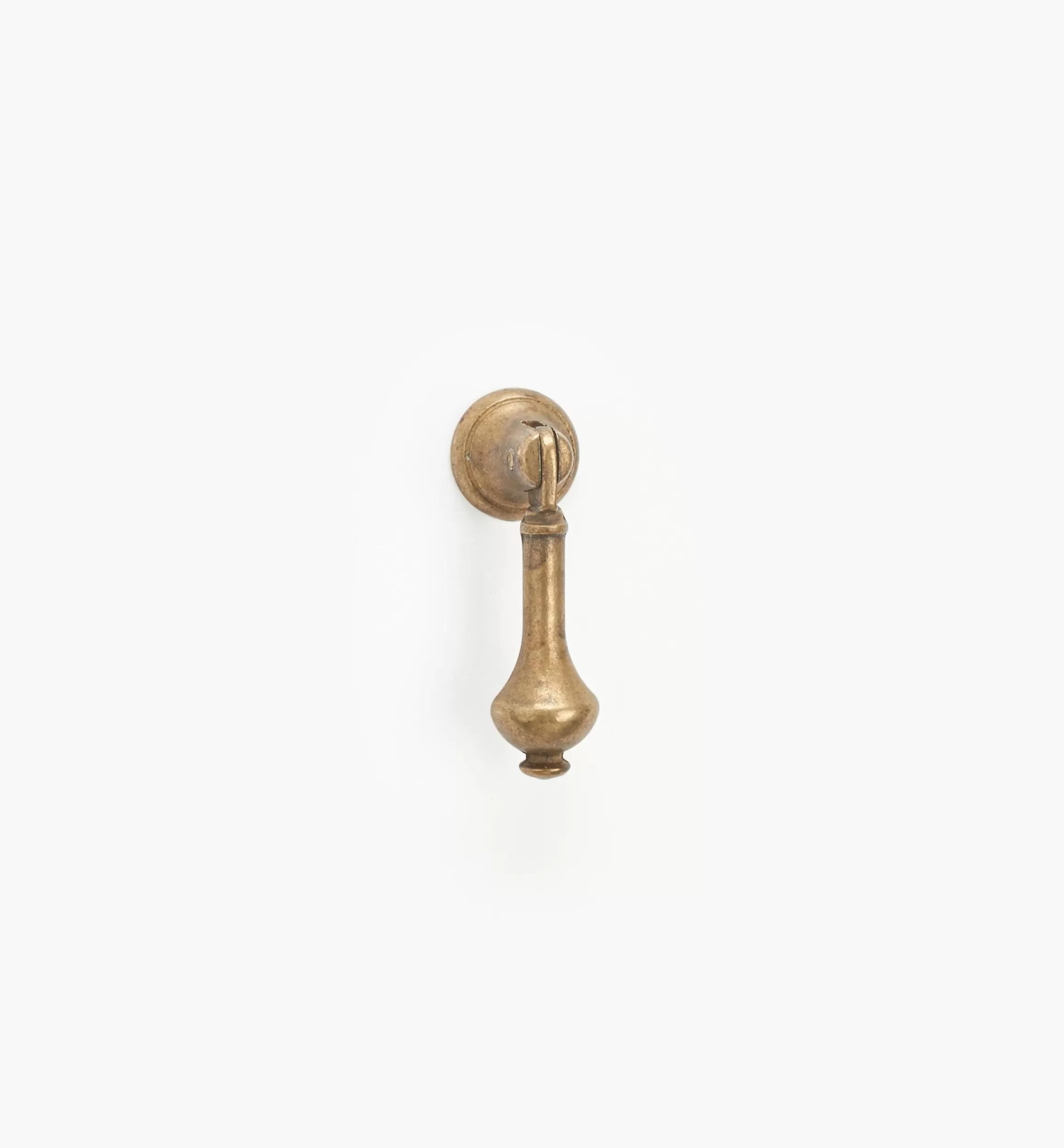 Lee Valley Regency Drop Pulls