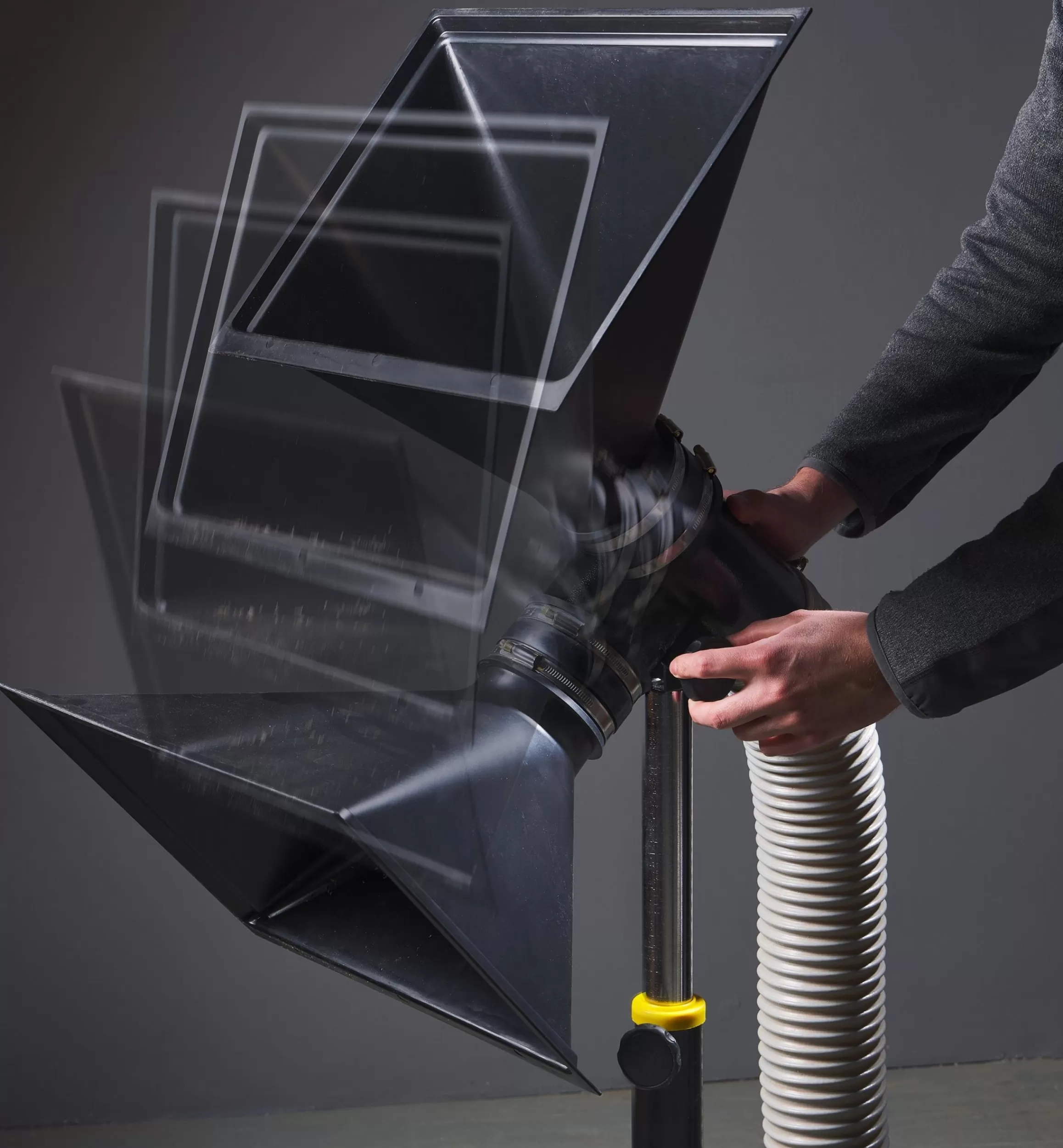 Lee Valley Stand For Dust Hoods