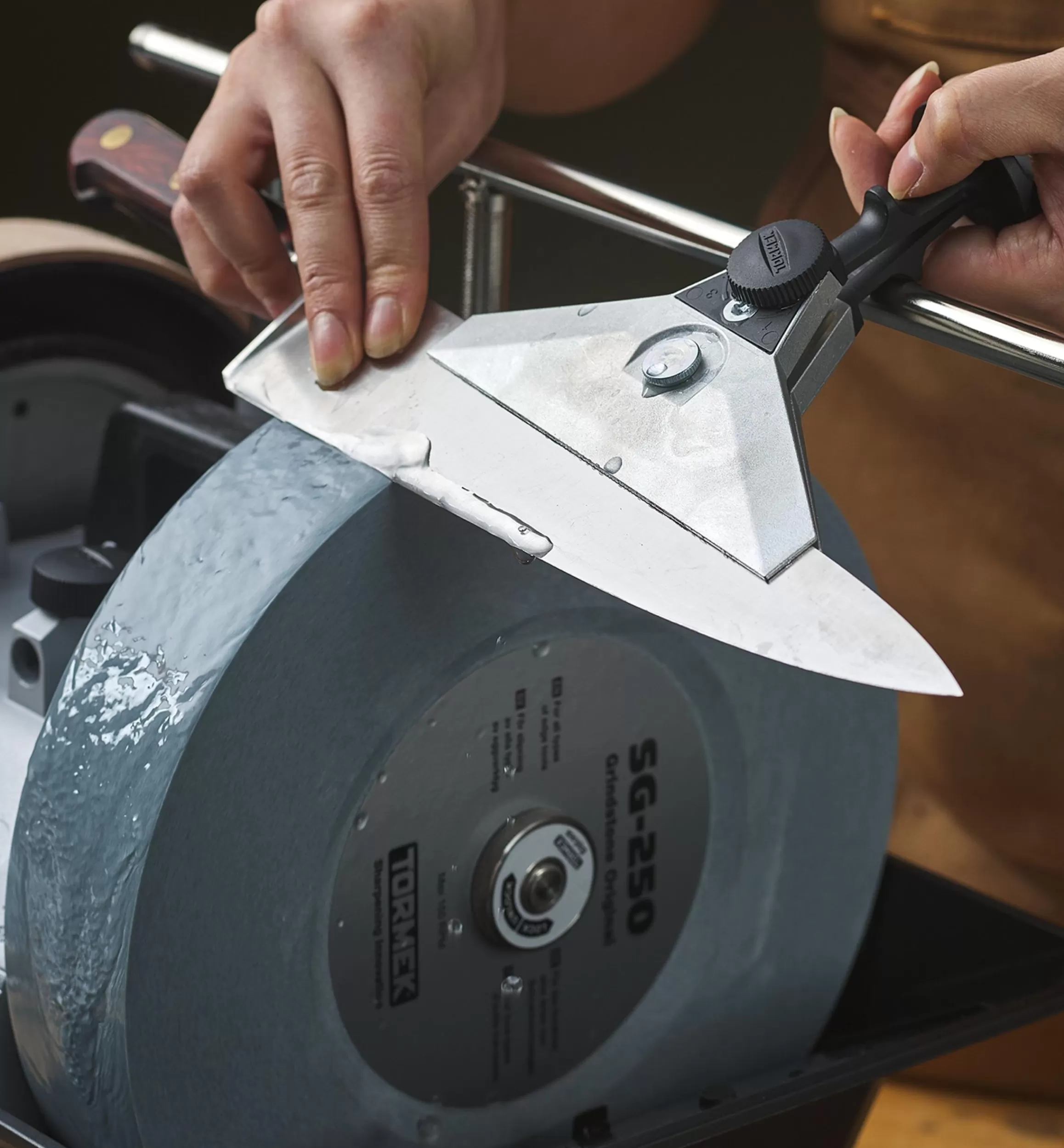 Lee Valley Tormek Extended Universal Support