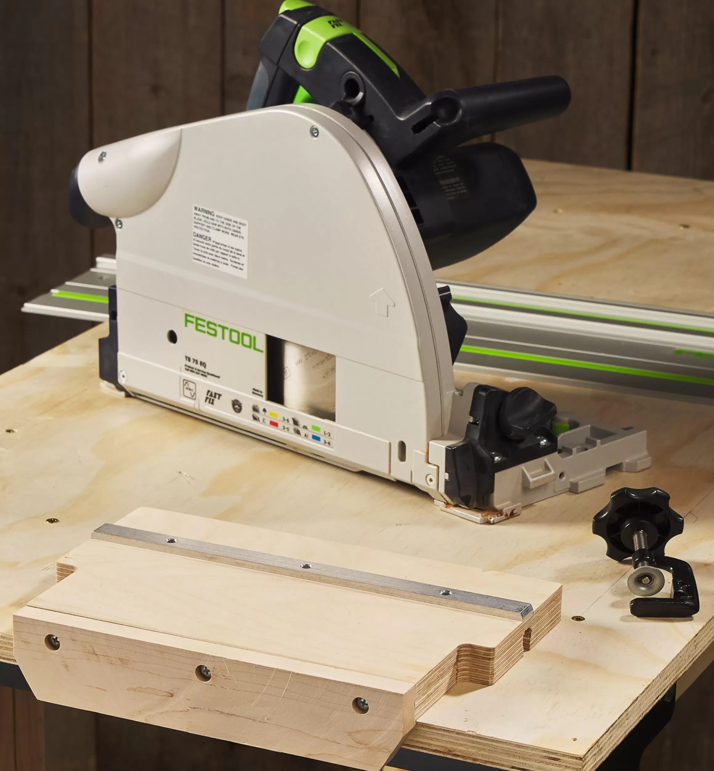 Lee Valley Track Saw Alignment Jig