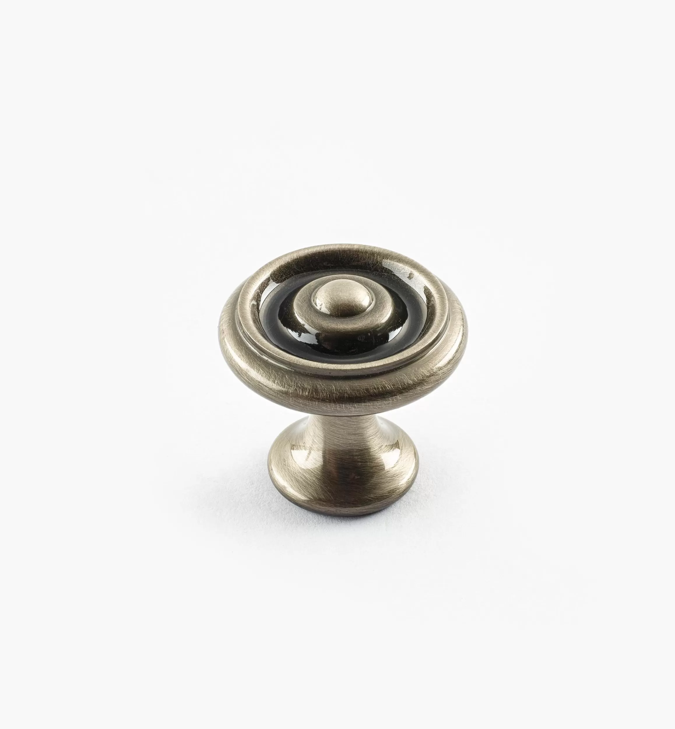 Lee Valley Turned Brass Raised Knobs