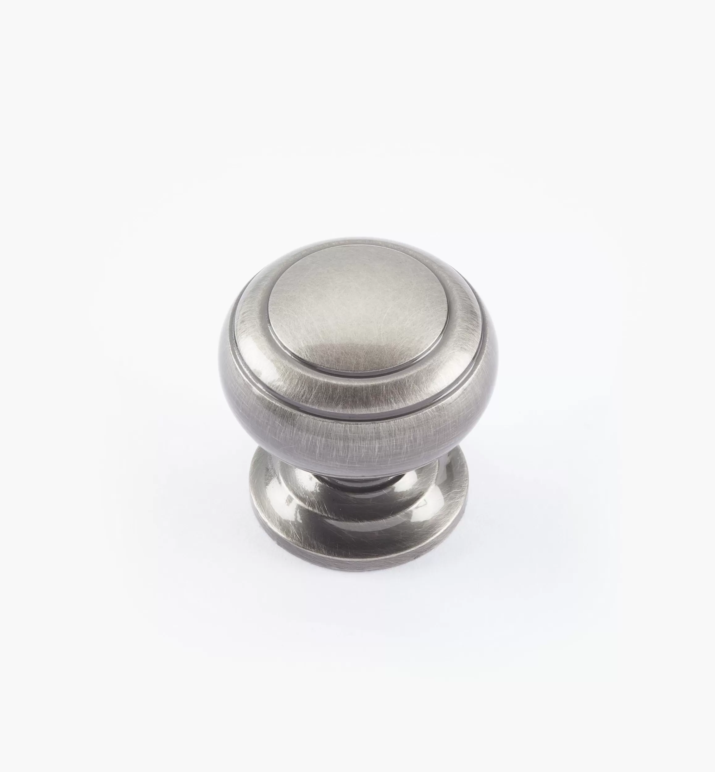 Lee Valley Turned Brass Ring Knobs