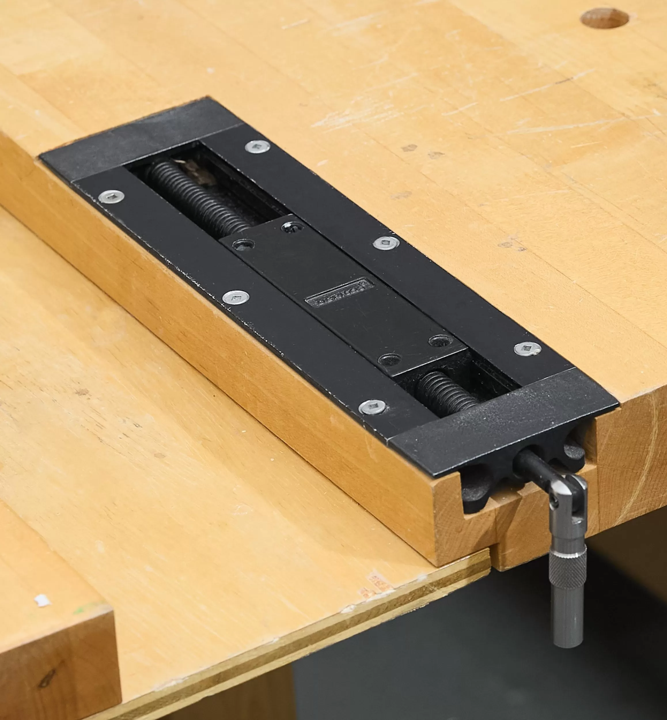 Lee Valley Veritas Inset Vise