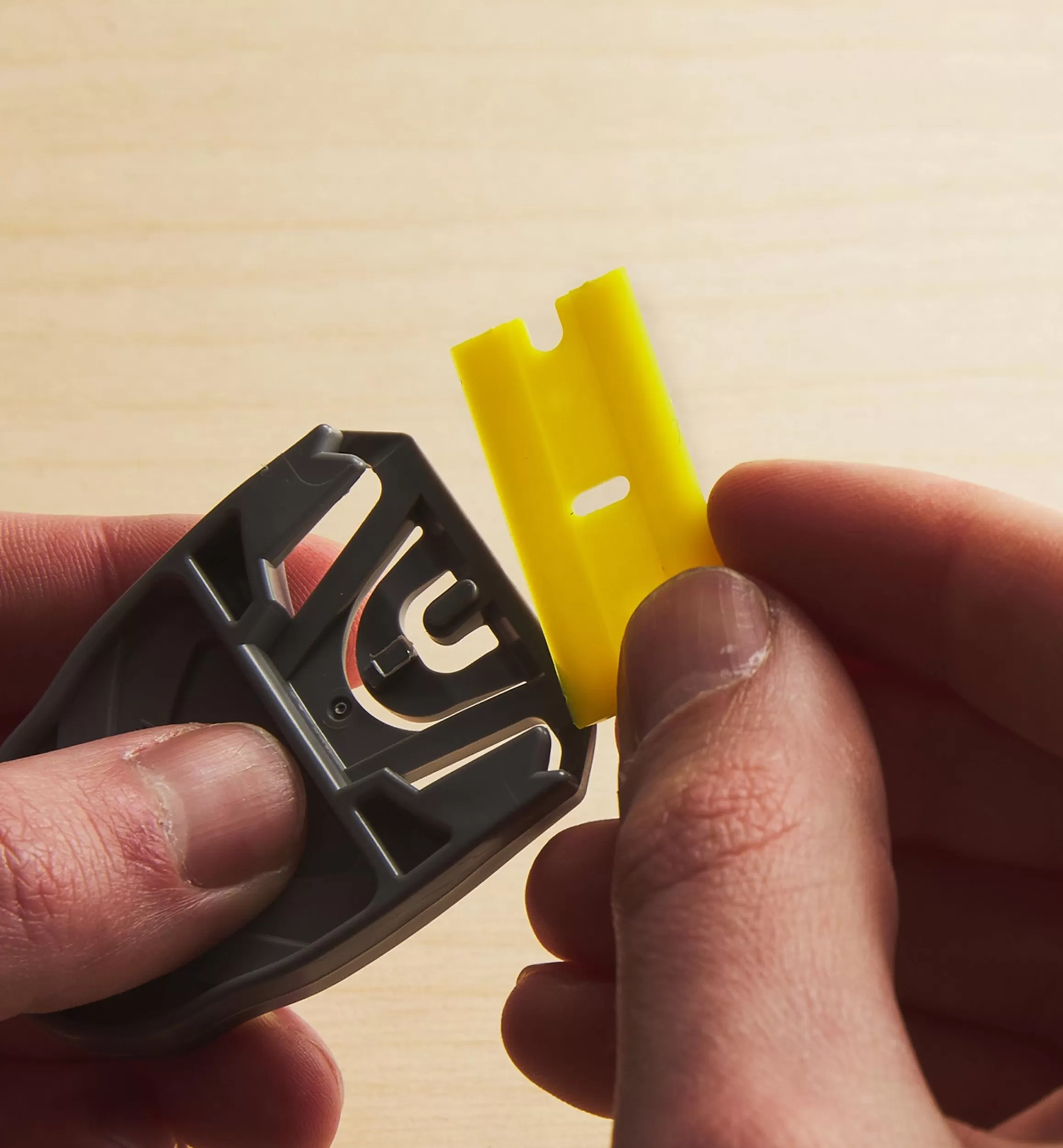Lee Valley Yellow Plastic Razor Blades